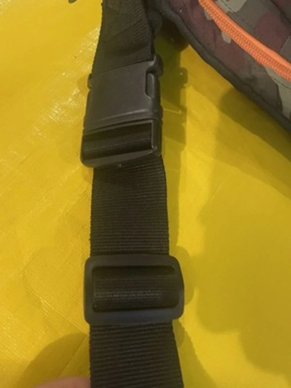 N/A camouflage shoulder